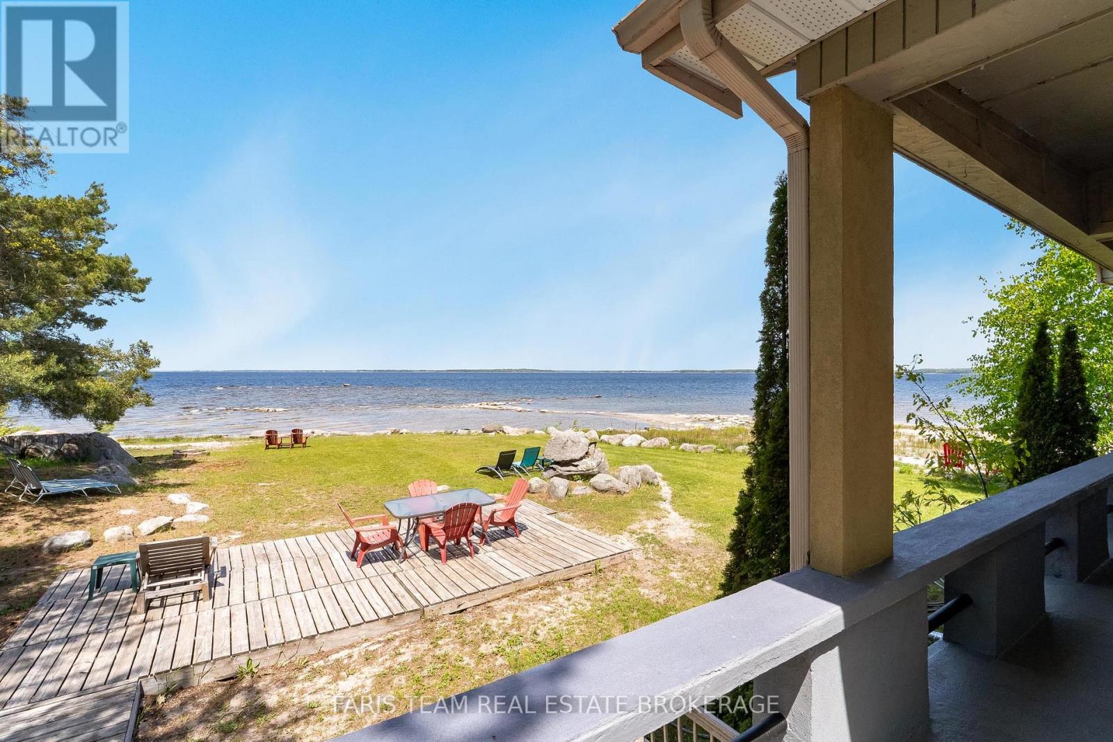 1787 CHAMPLAIN ROAD - 30