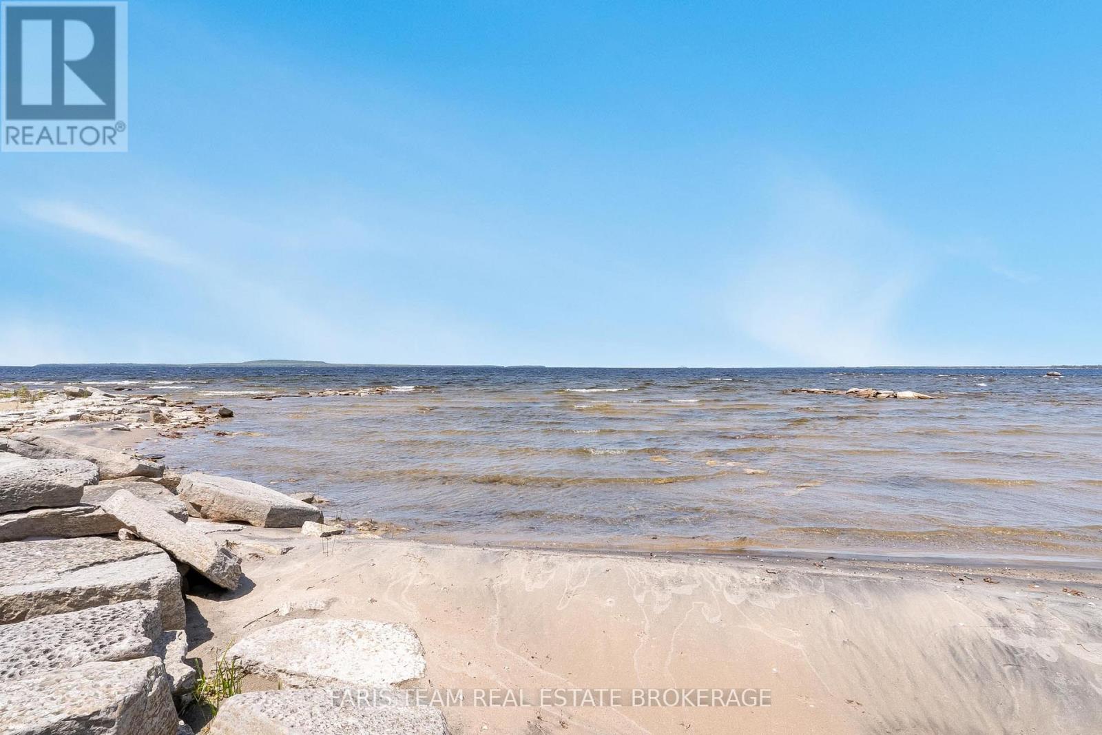 1787 CHAMPLAIN ROAD - 36