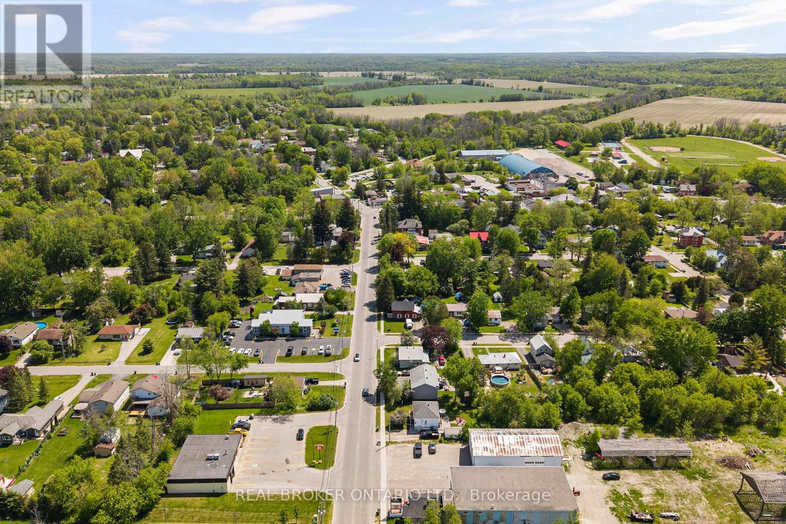 13 STURGEON BAY ROAD - 40