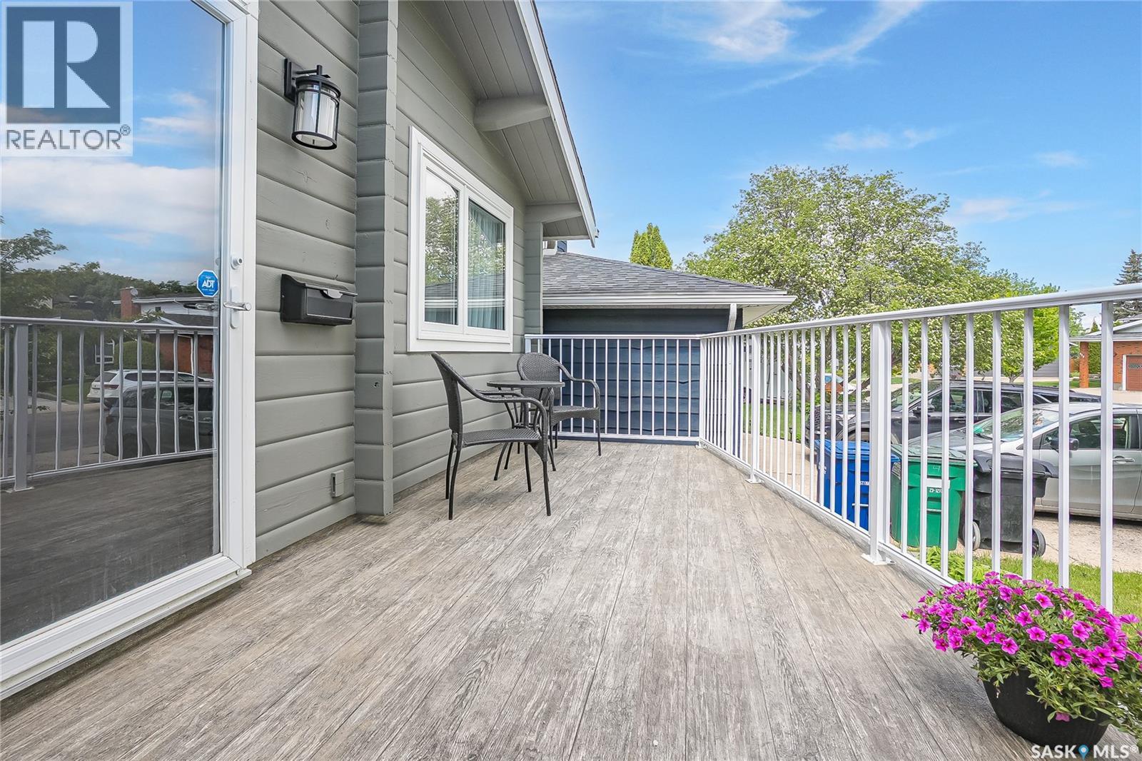 415 Chitek CRESCENT - 46