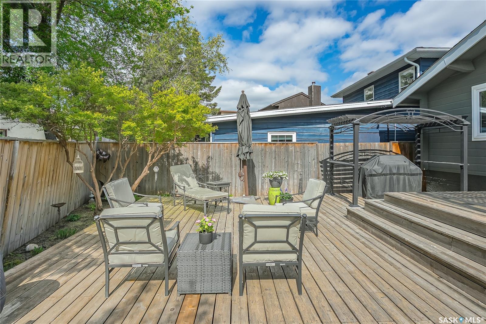 415 Chitek CRESCENT - 53