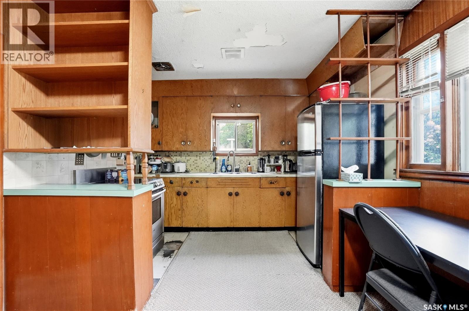 1148 K AVENUE N - 7