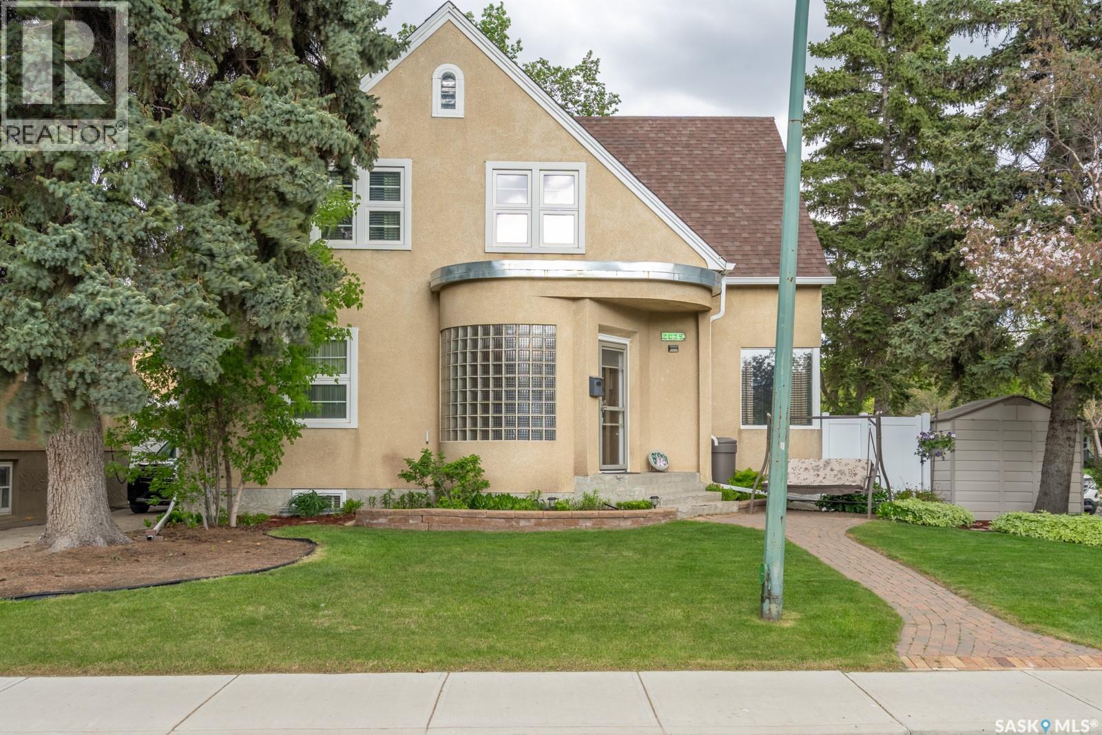 2075 Quebec STREET - Image 2