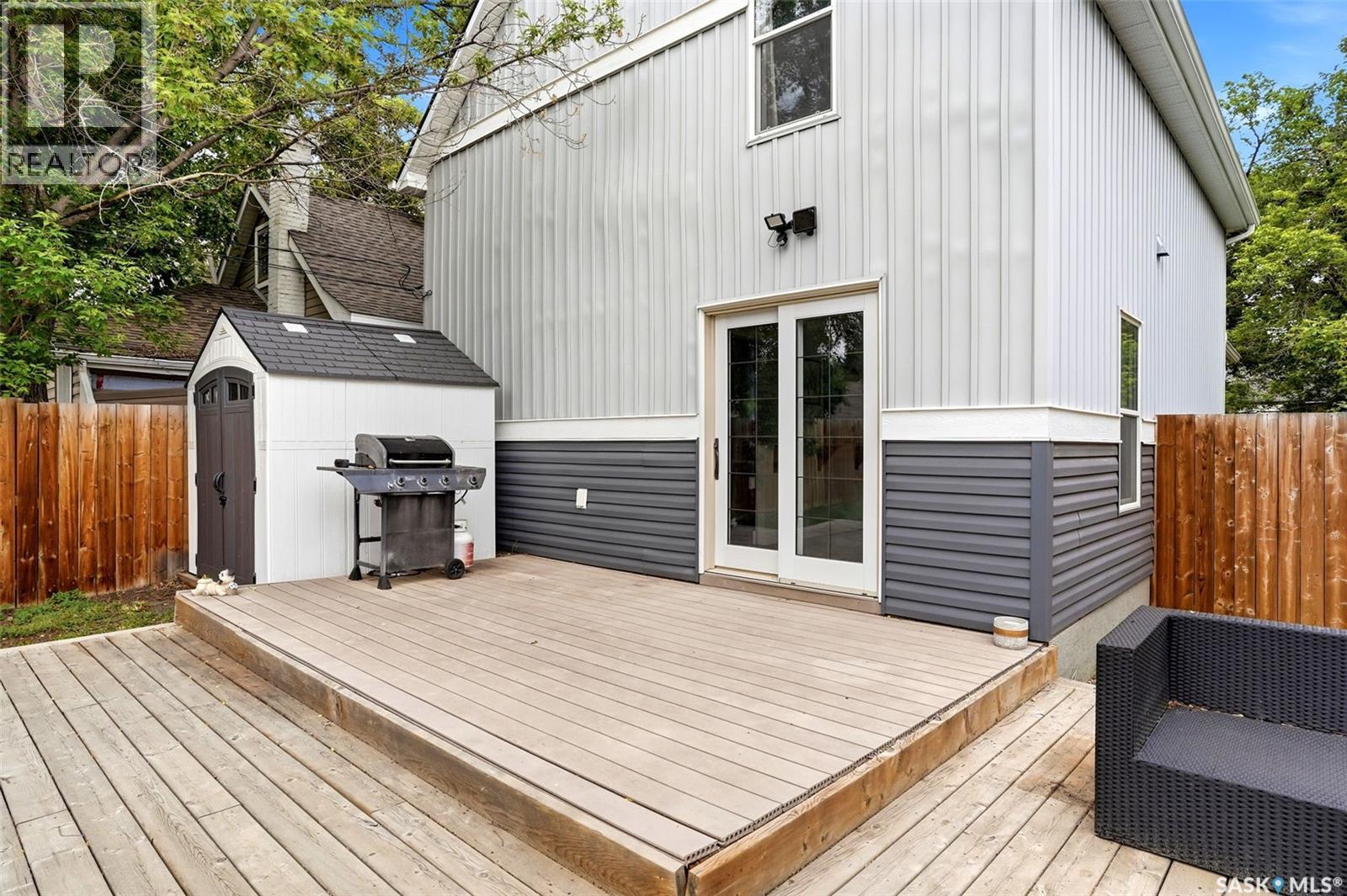 1030 Connaught AVENUE - 28