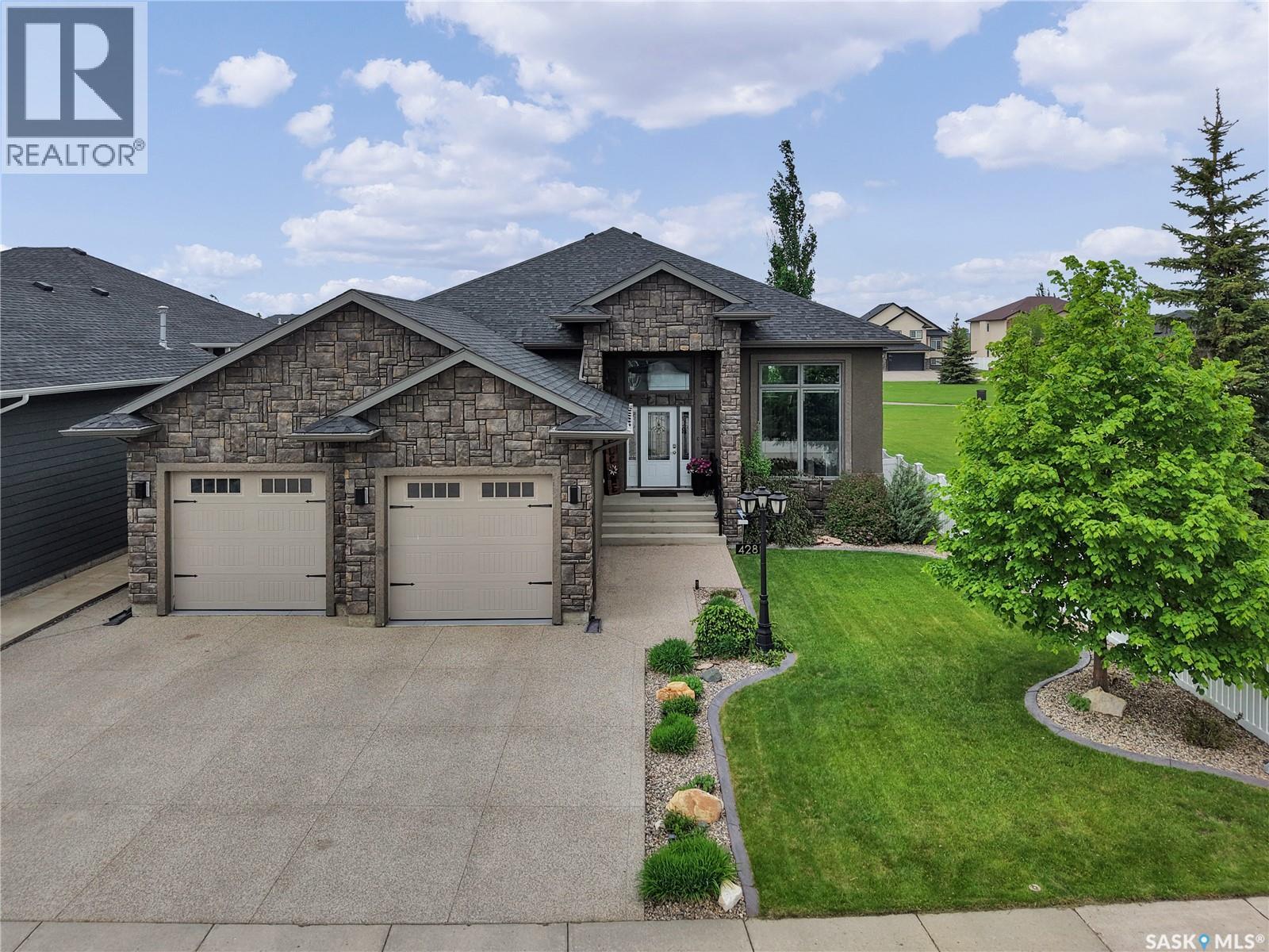 428 Faldo CRESCENT