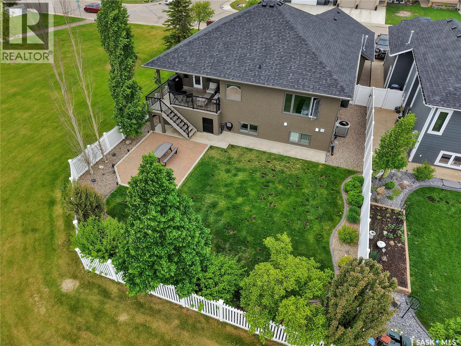 428 Faldo CRESCENT — photo 39
