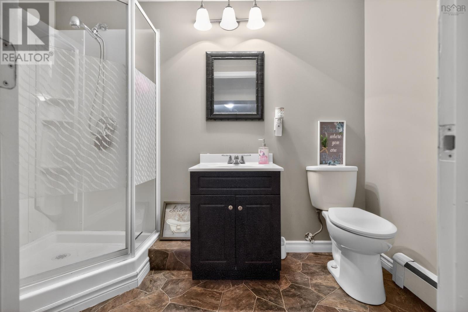 Property 35 of 40 of 112 Zinck Avenue