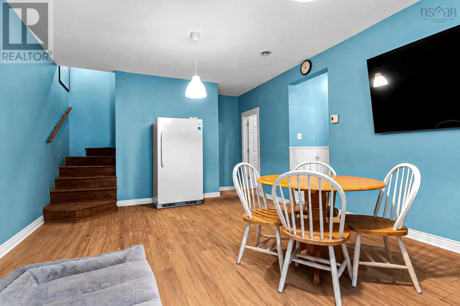 22 Hillcrest Avenue - 31