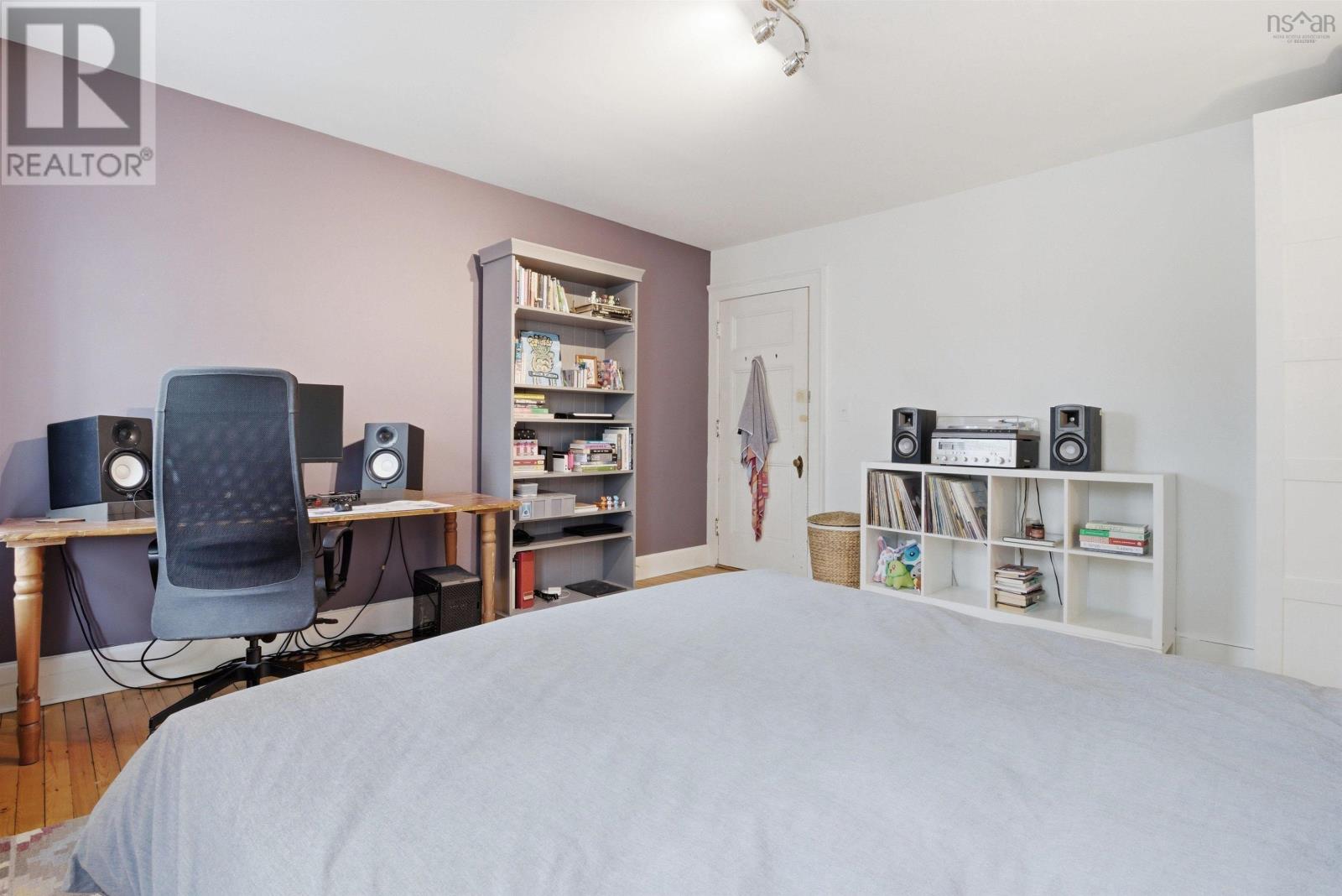 Property 24 of 40 of 6583 Quinpool Road