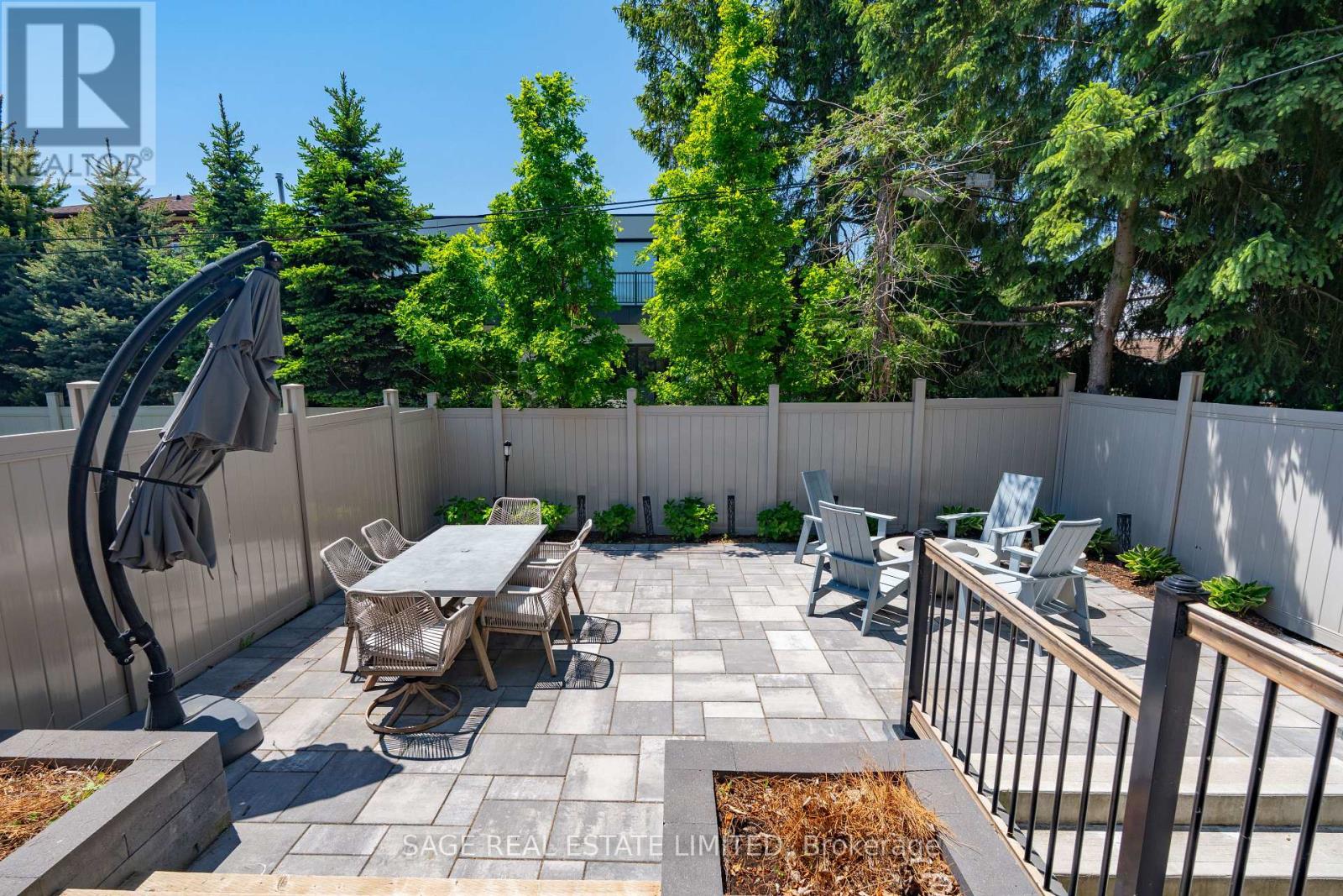 10 BRANT AVENUE - 49