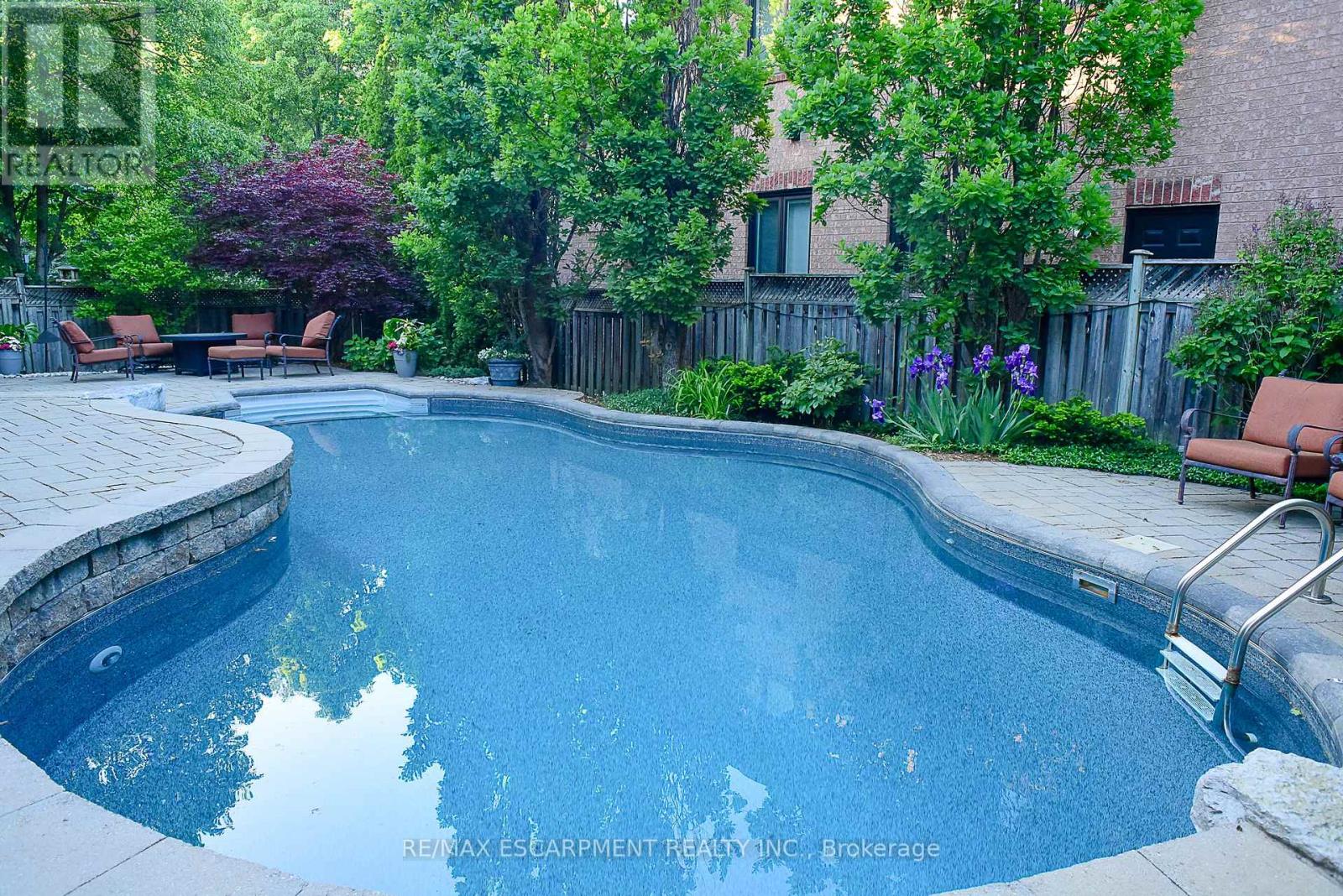 2101 WESTOAK TRAILS BOULEVARD - 48