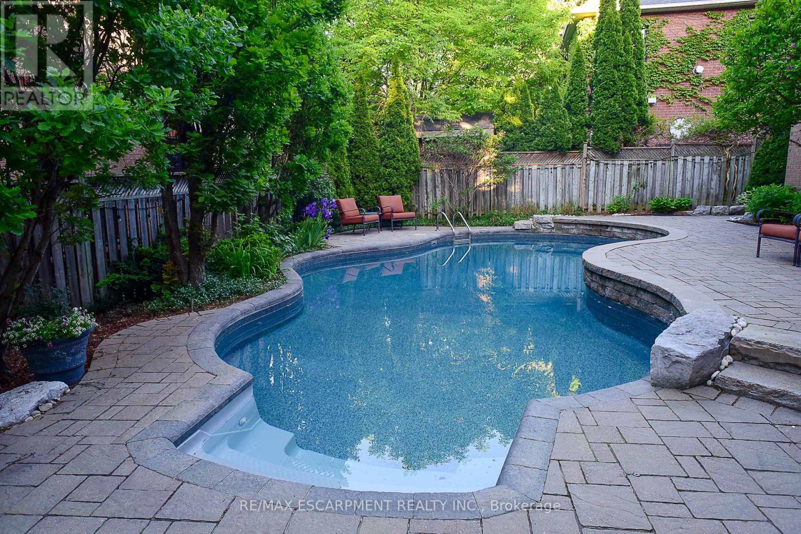2101 WESTOAK TRAILS BOULEVARD - 47