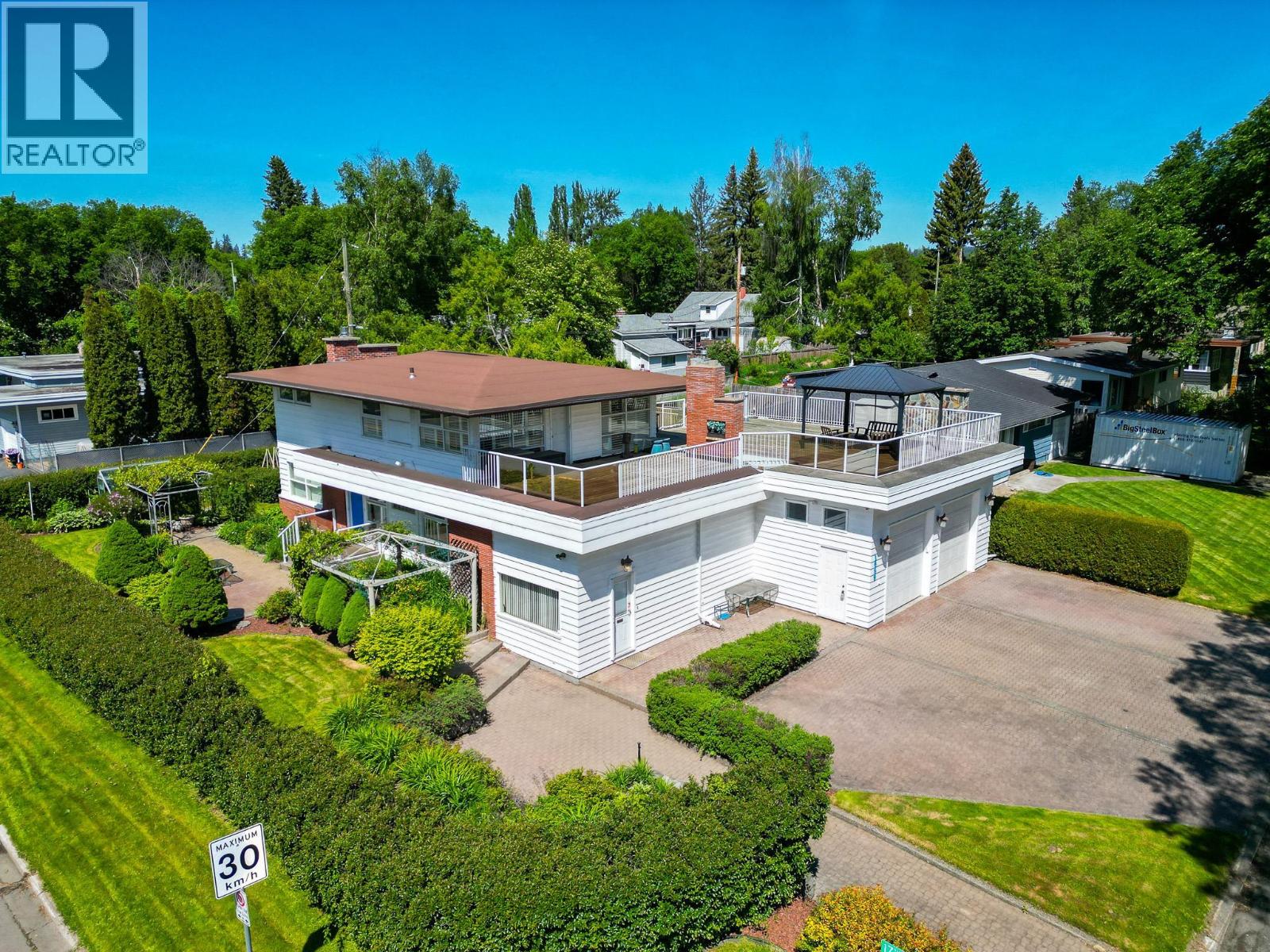 1689 BIRCH STREET, Prince George