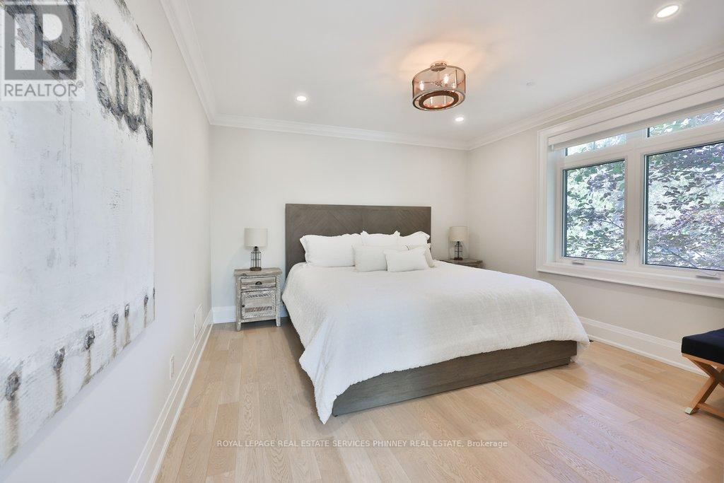 1638 RUSCOMBE CLOSE - 25