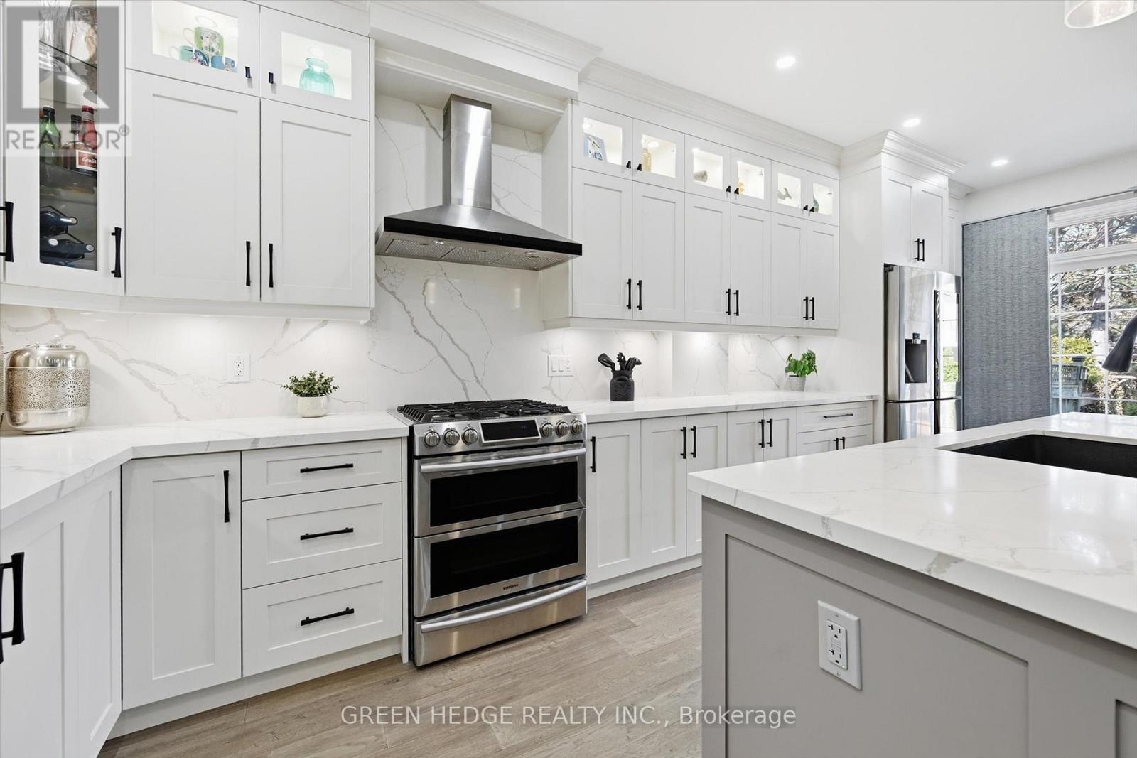 #5 4360 MILLCROFT PARK DRIVE - 16