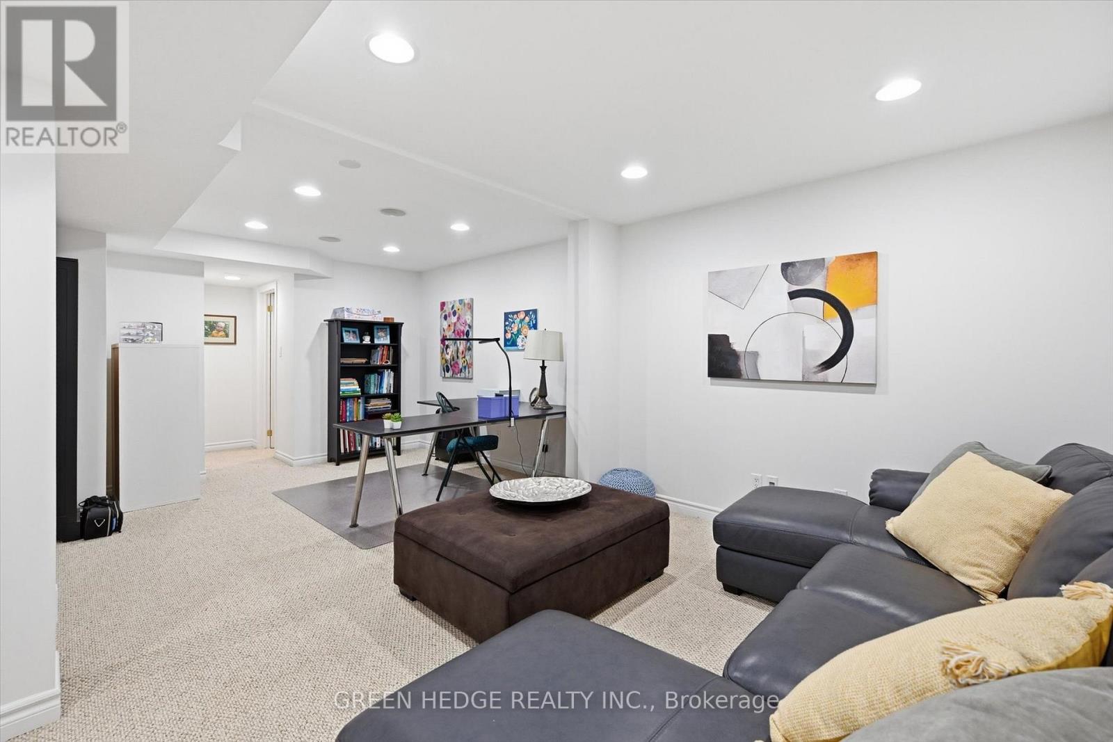#5 4360 MILLCROFT PARK DRIVE - 45