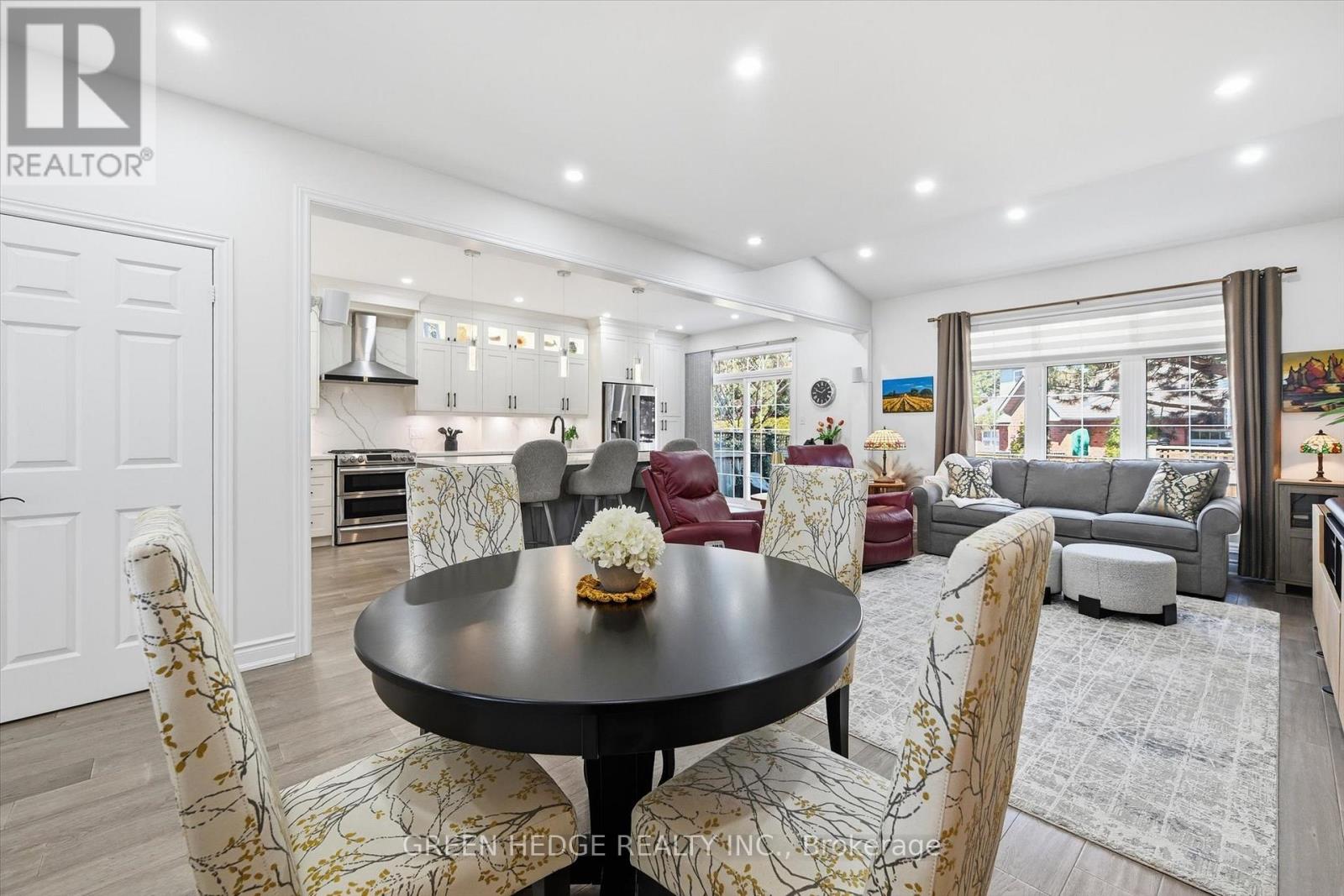#5 4360 MILLCROFT PARK DRIVE - 6