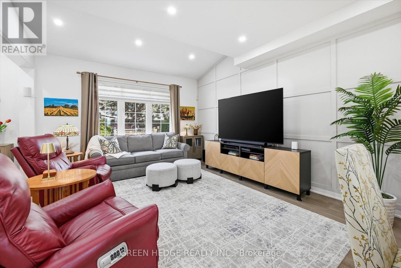 #5 4360 MILLCROFT PARK DRIVE - 8