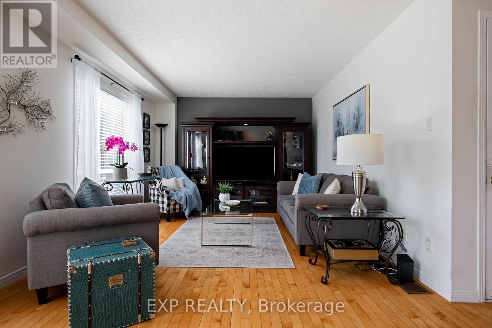 10 MCKITRICK DRIVE - 18