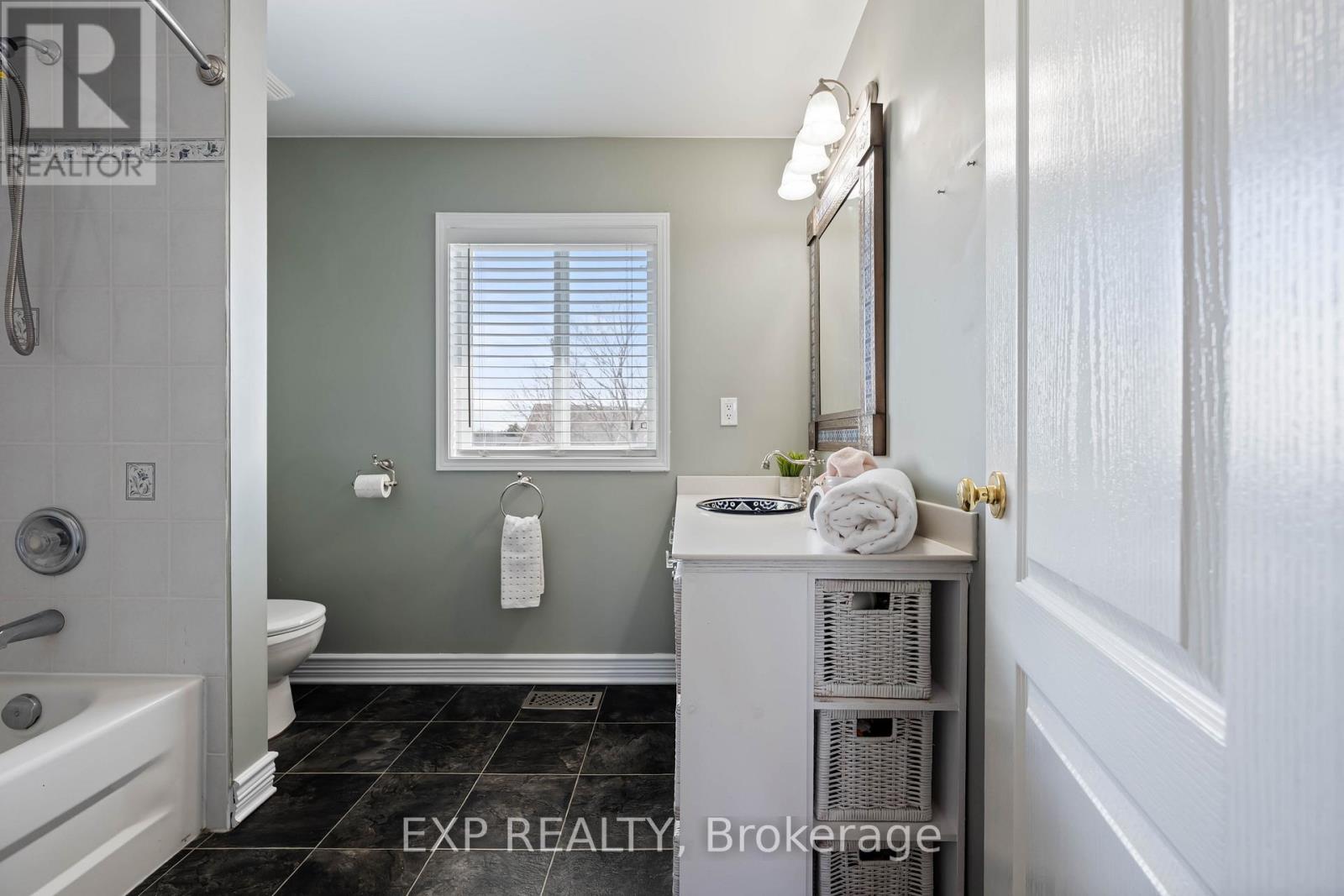 10 MCKITRICK DRIVE - 24