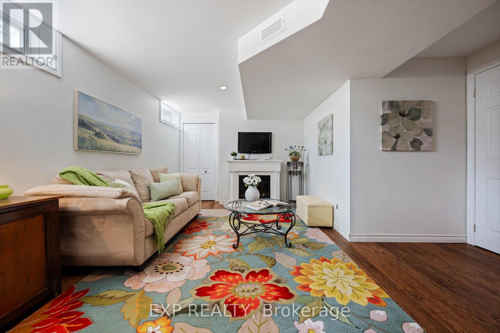 10 MCKITRICK DRIVE - 37