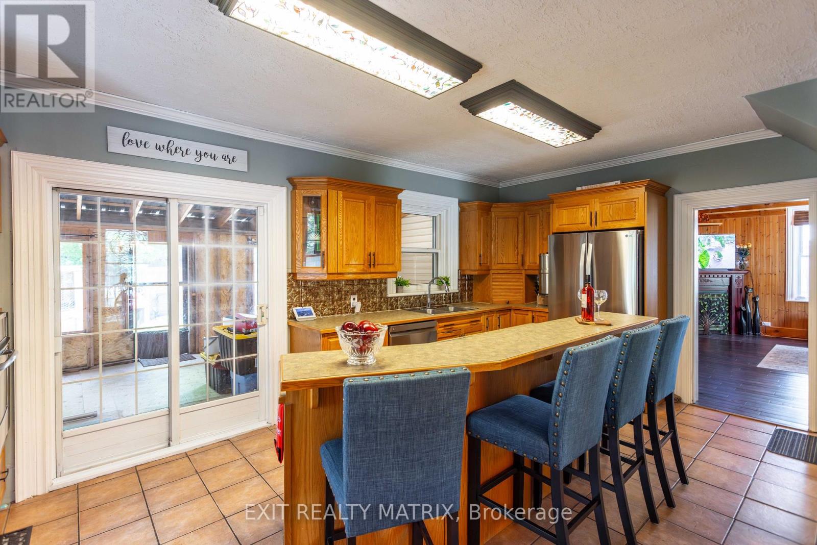 44 MILL STREET - 10