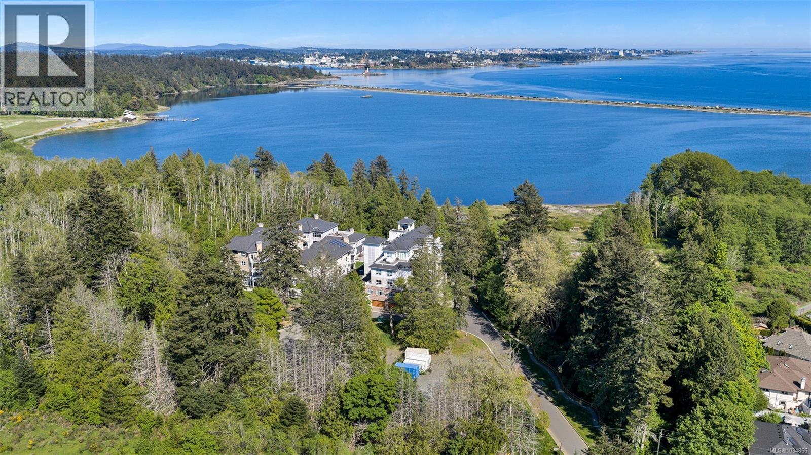 103 3111A Havenwood Lane, Colwood