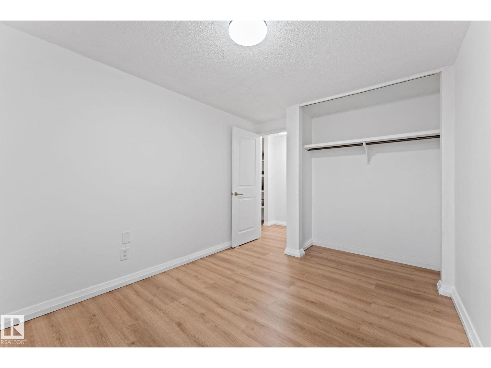 #202 7815 159 ST NW - 34