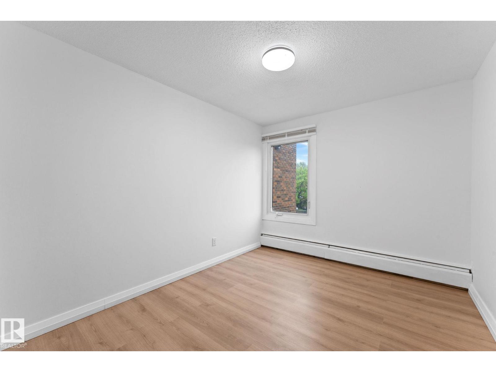 #202 7815 159 ST NW - 33