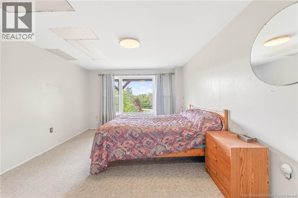 112 Moores Mills Cross Road - 43