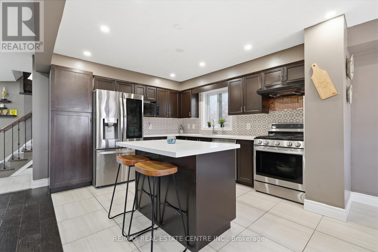 110 GREEN GATE BOULEVARD - 15