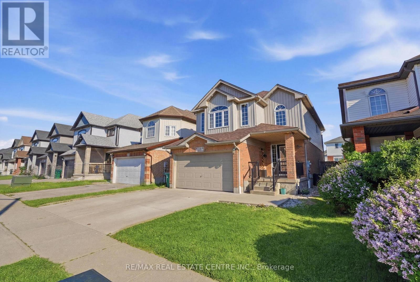 110 GREEN GATE BOULEVARD - 33