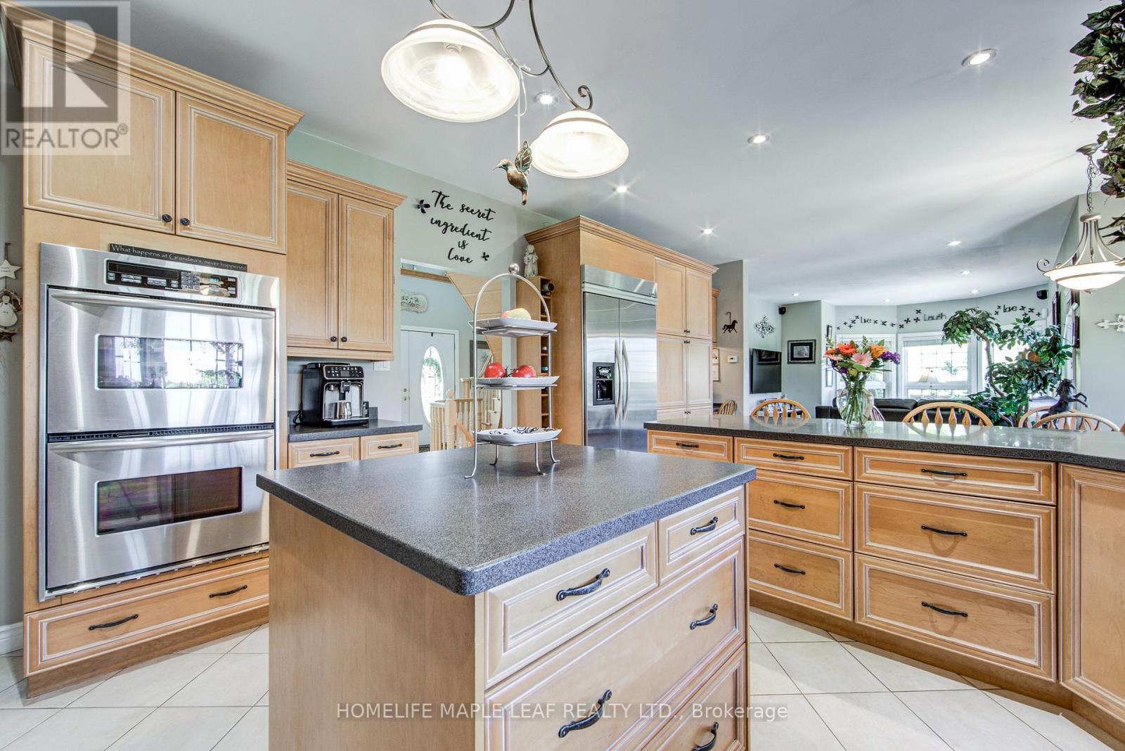 473429 COUNTY ROAD 11 - 18