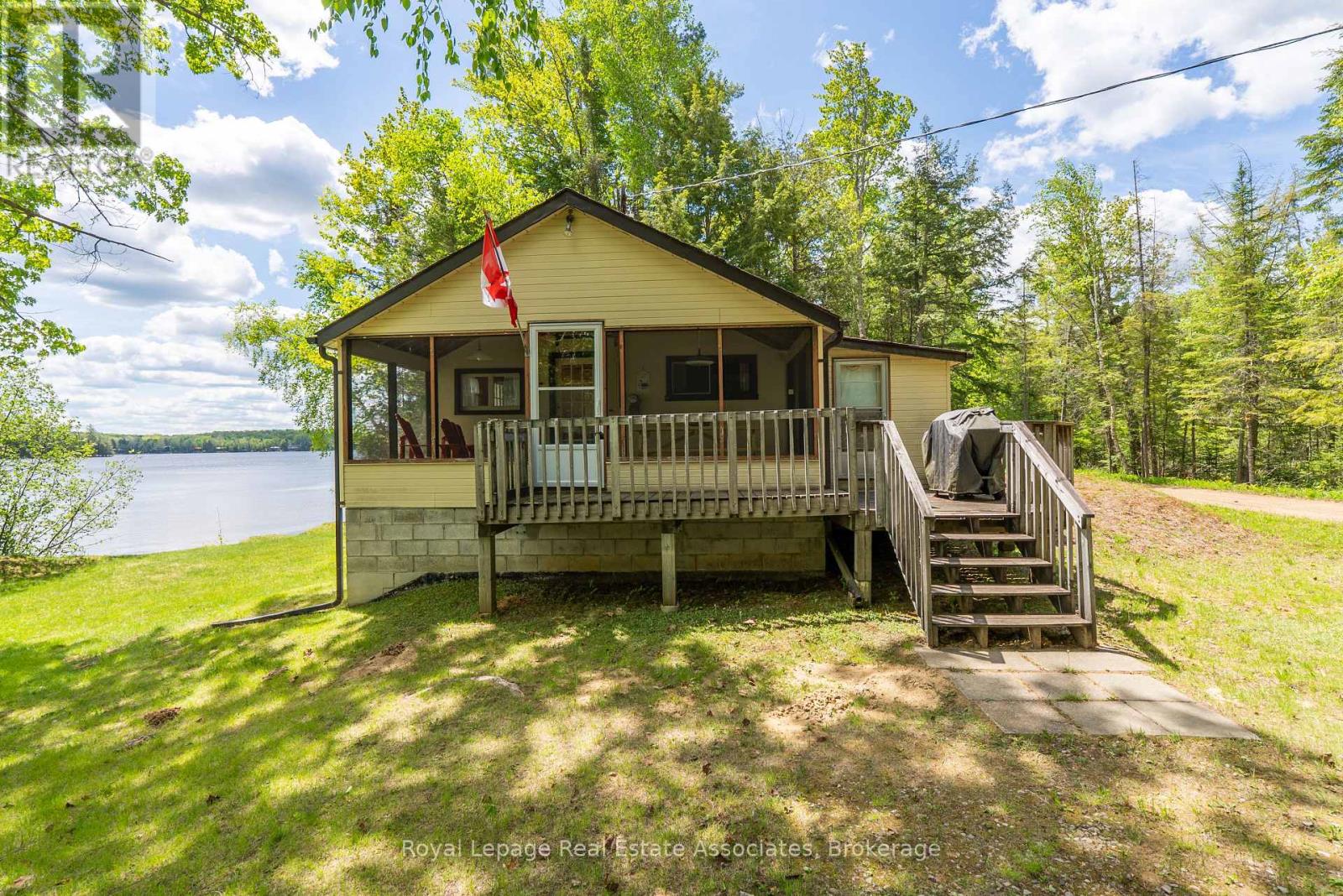 243 BEACH LANE - 4