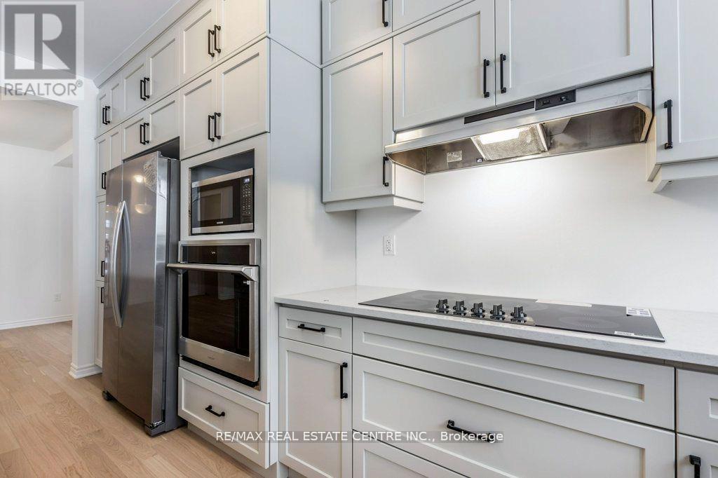 19 SITLER STREET - 13