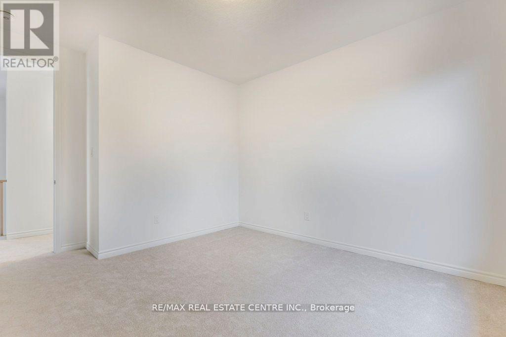 19 SITLER STREET - 28
