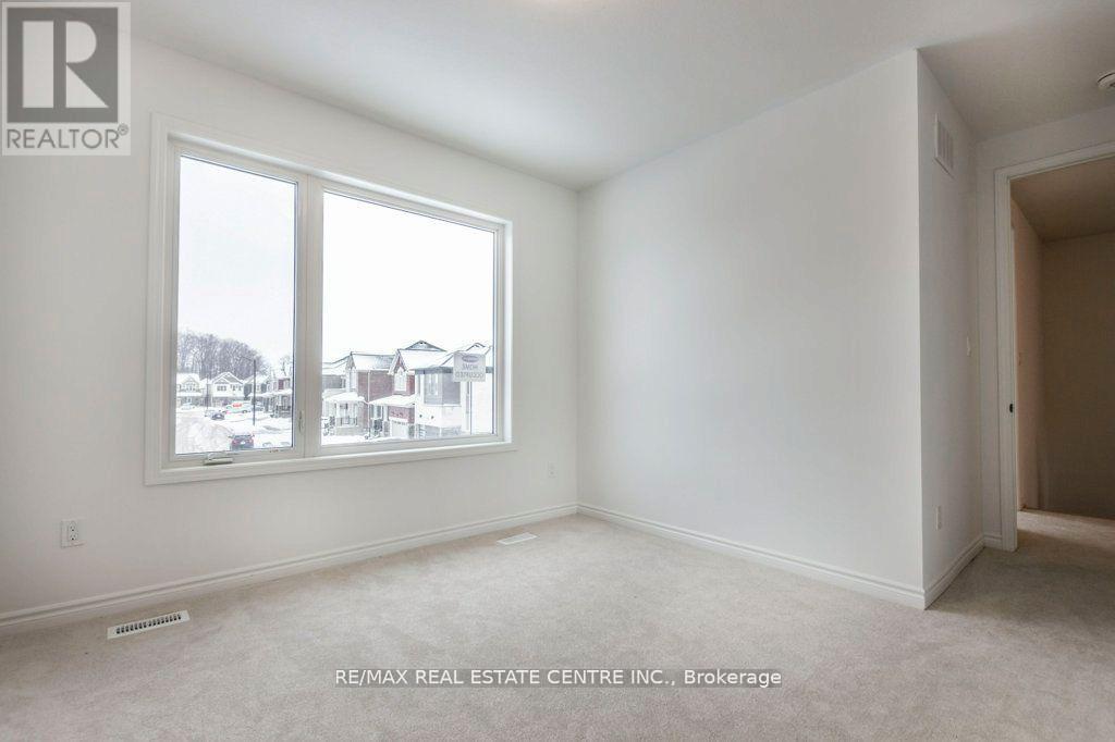 19 SITLER STREET - 32