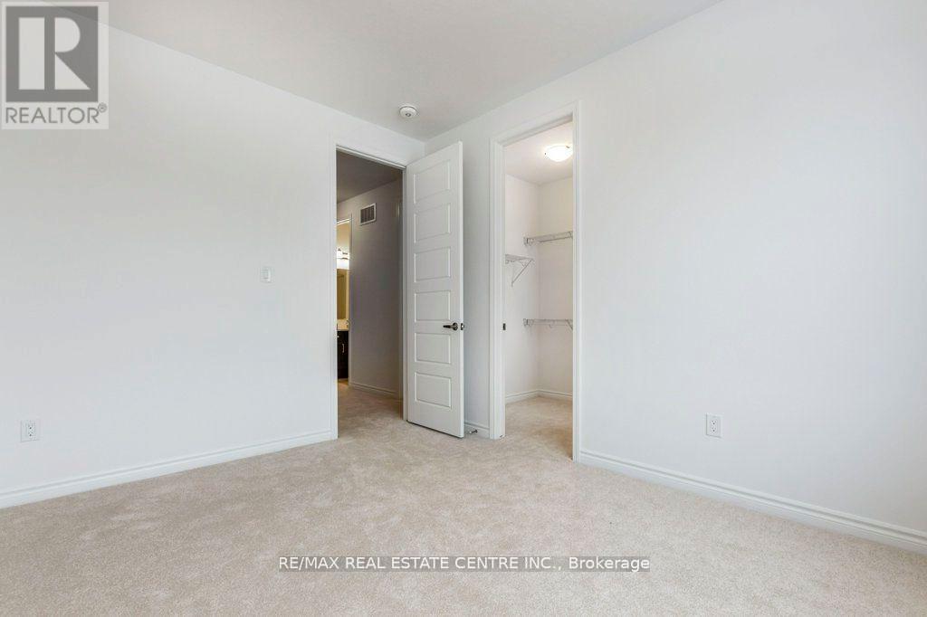 19 SITLER STREET - 36