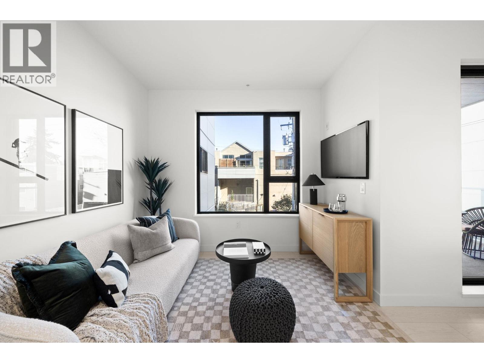 508 4928 QUEBEC STREET, Vancouver