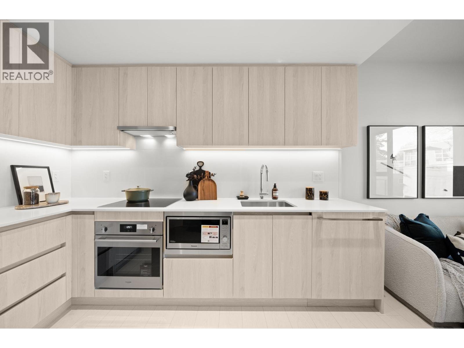 508 4928 QUEBEC STREET, Vancouver