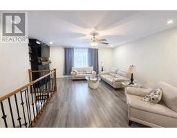 37 Whites Road thumbnail 4