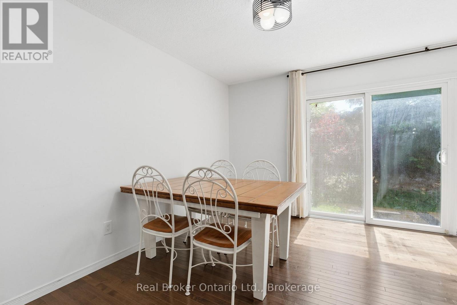 #19 10 FALLOWFIELD DRIVE - 12