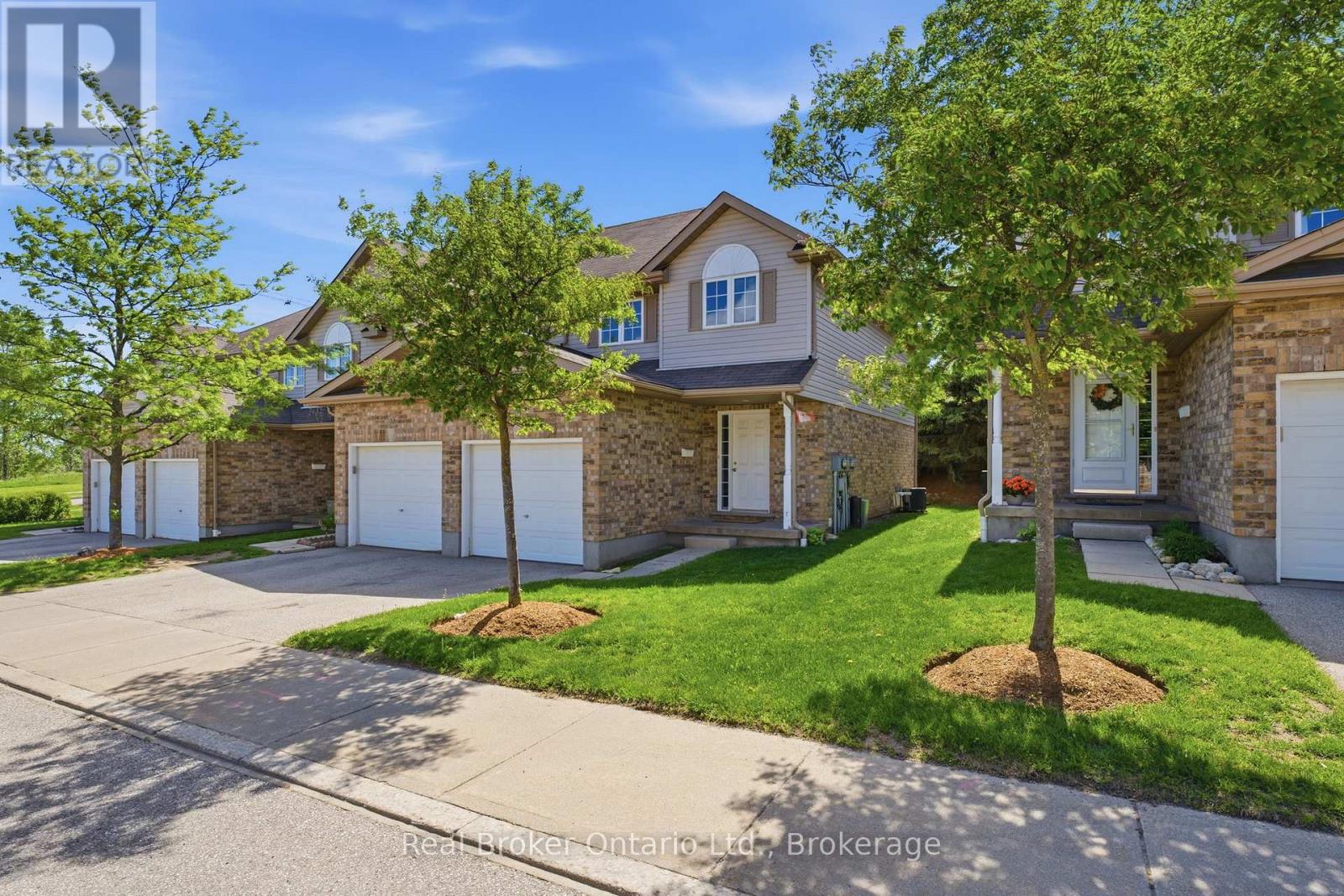 #19 10 FALLOWFIELD DRIVE - 2