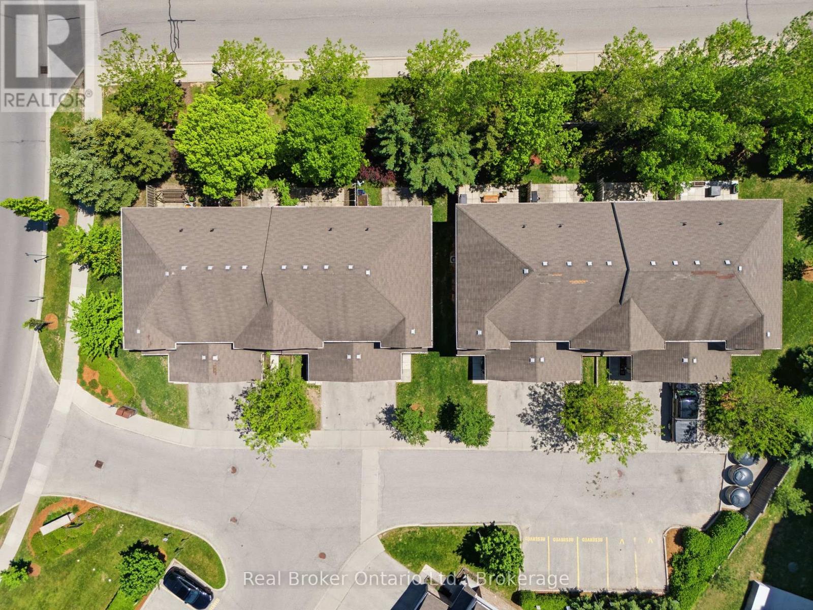 #19 10 FALLOWFIELD DRIVE - 29