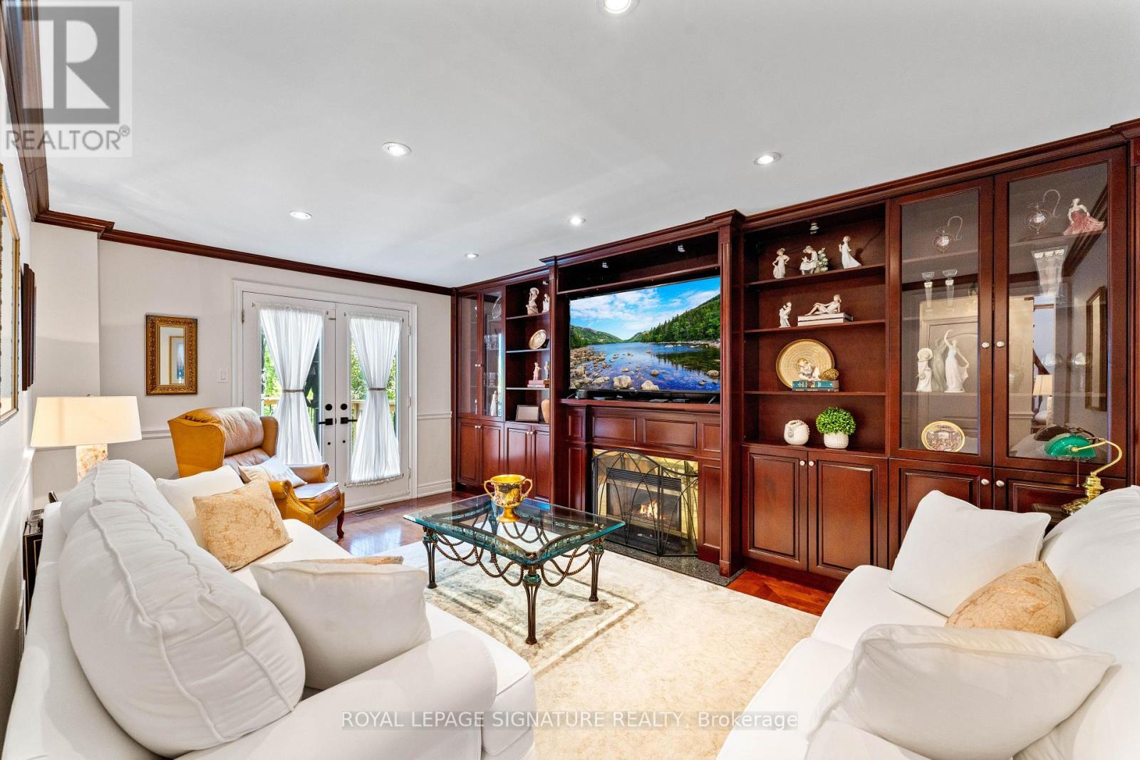 74 WILLIS ROAD - 14
