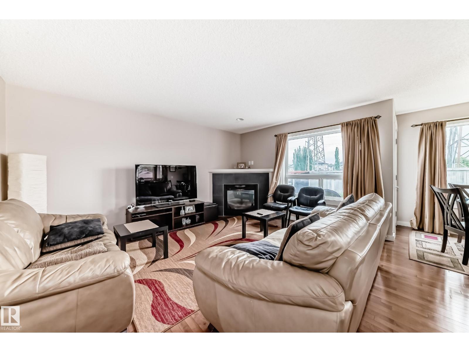 2808 36 AV NW - 19