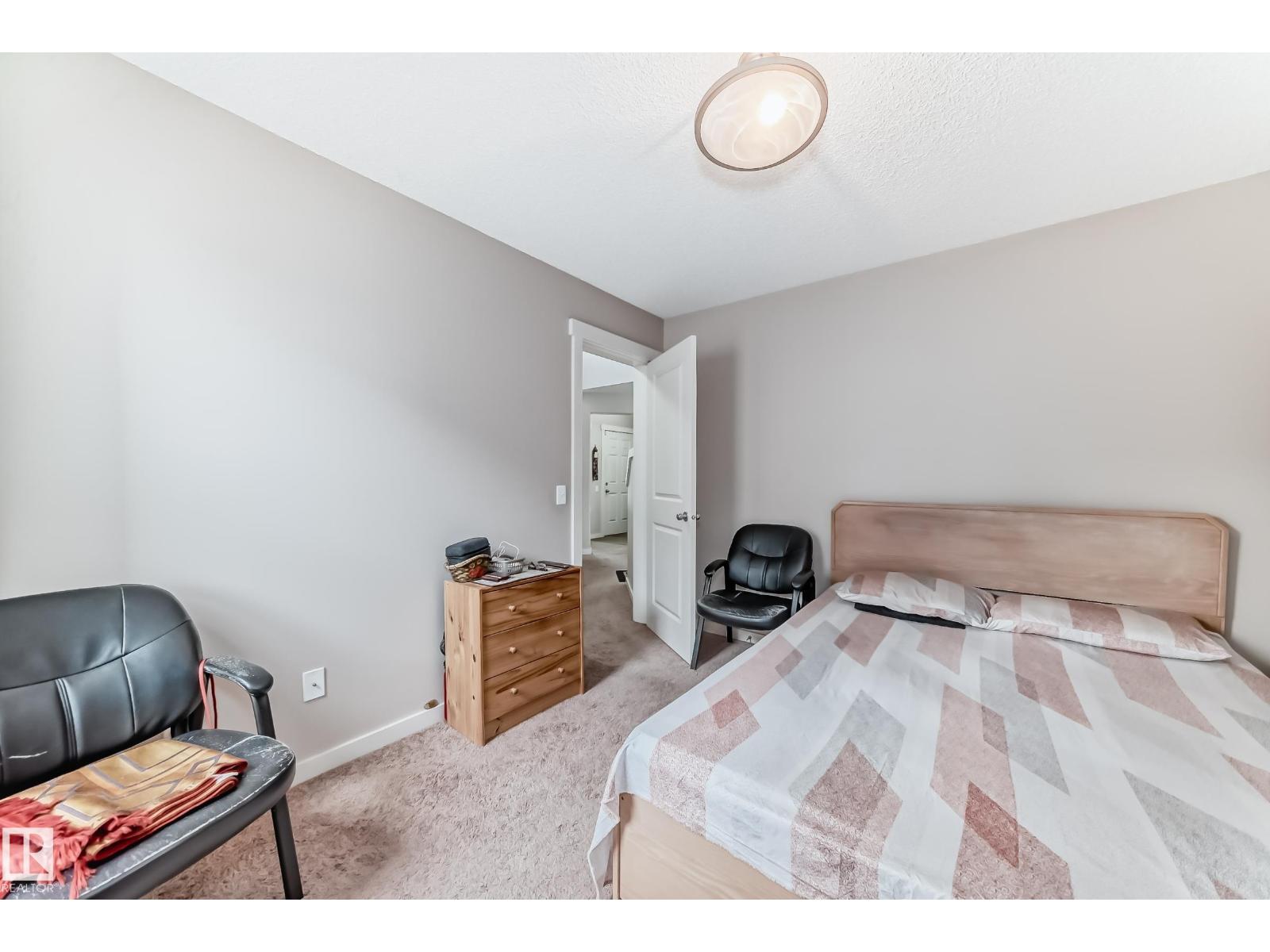 2808 36 AV NW - 22