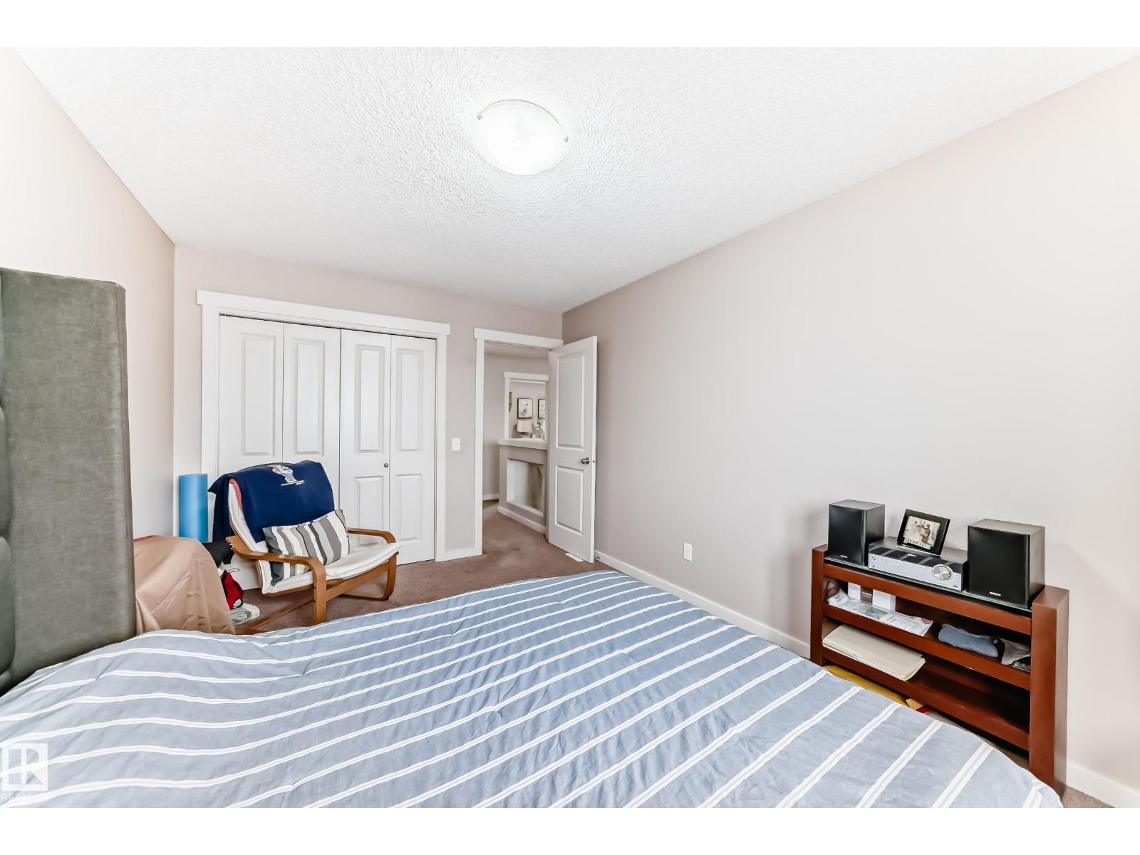 2808 36 AV NW - 25