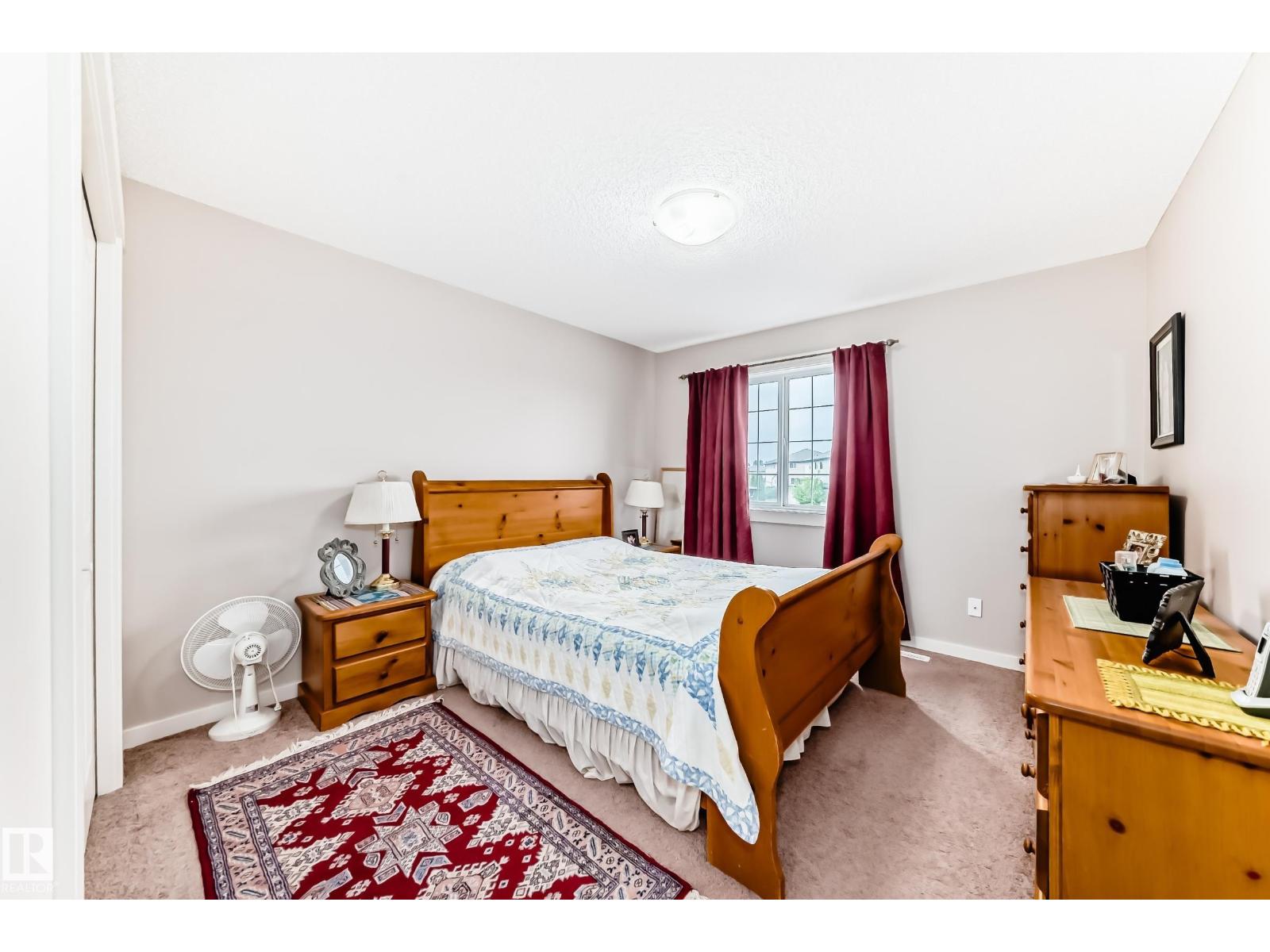 2808 36 AV NW - 36