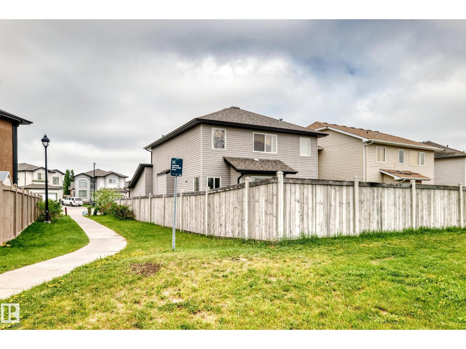 2808 36 AV NW - 46